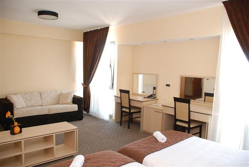 Hotel Srbija Βρσατς Εξωτερικό φωτογραφία