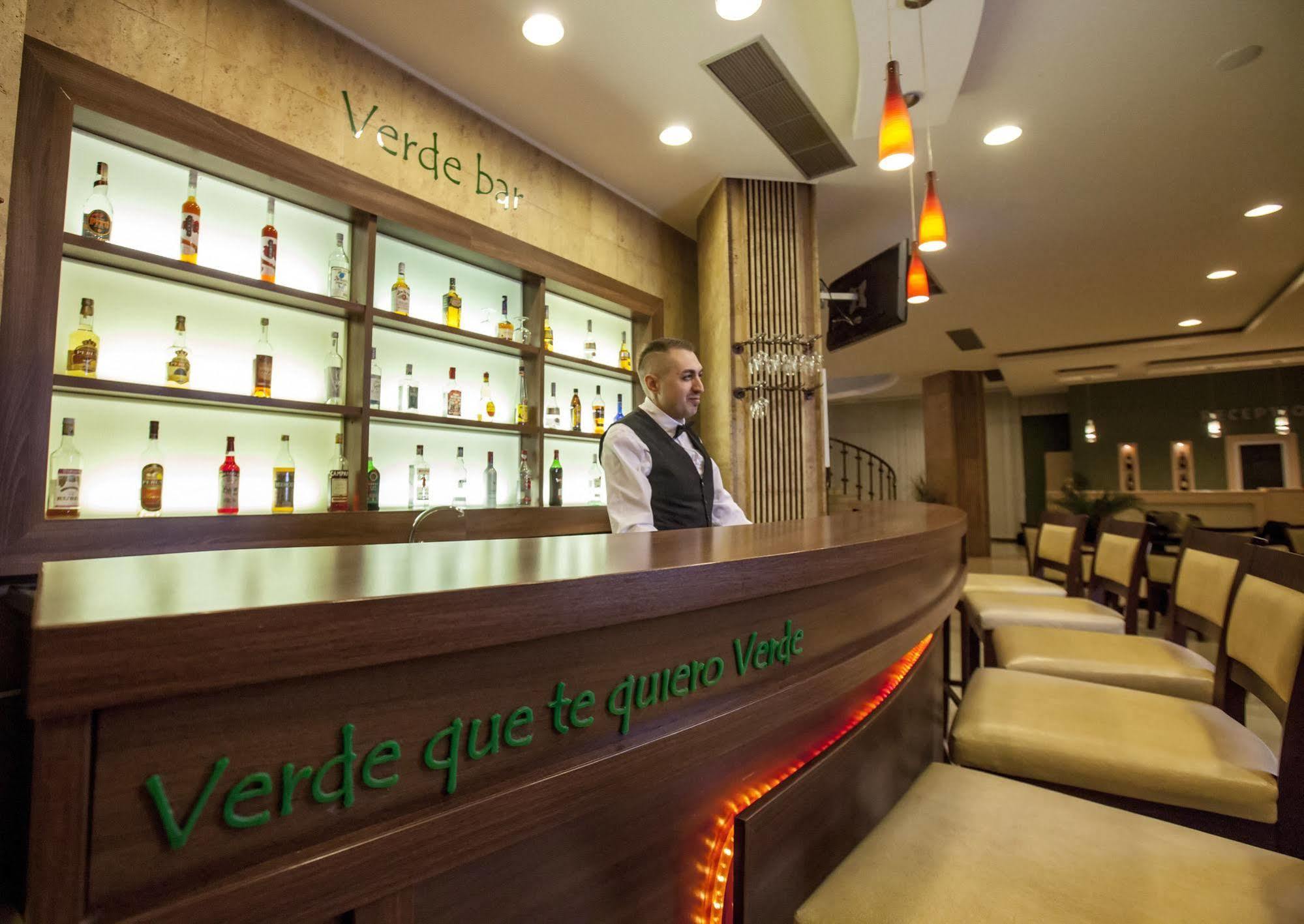 Hotel Srbija Βρσατς Εξωτερικό φωτογραφία