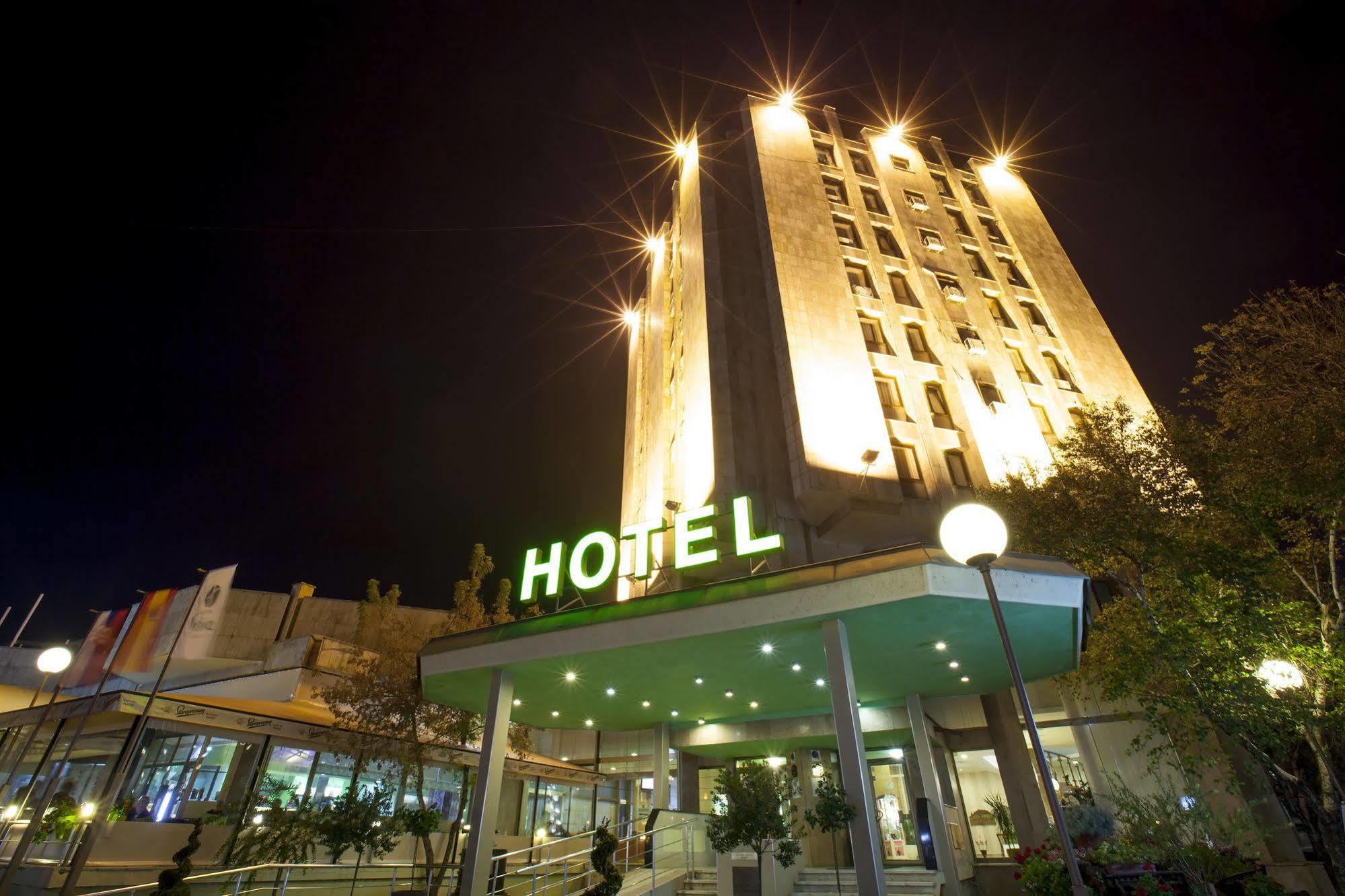 Hotel Srbija Βρσατς Εξωτερικό φωτογραφία