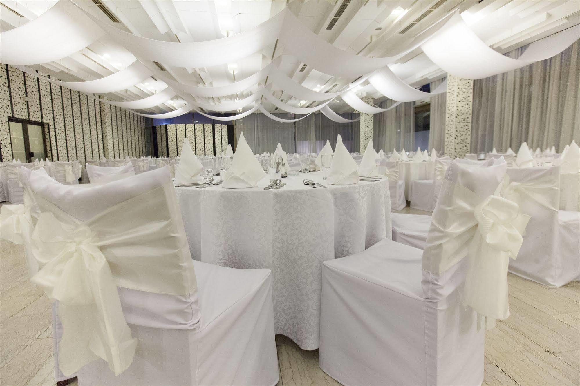 Hotel Srbija Βρσατς Εξωτερικό φωτογραφία