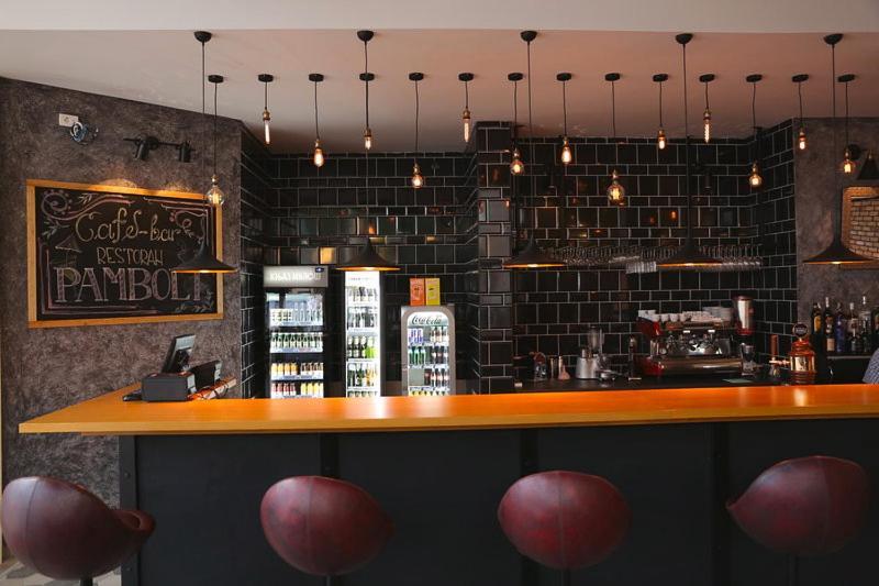 Hotel Srbija Βρσατς Εξωτερικό φωτογραφία